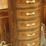 790 8233 CHEST OF DRAWERS